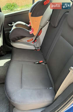Хэтчбек Renault Clio 2008 в 