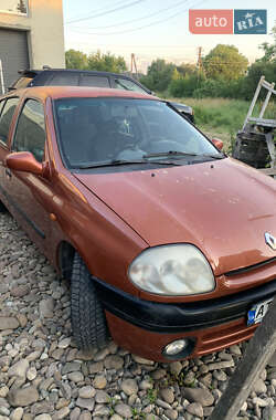 Хэтчбек Renault Clio 1999 в Брошневе-Осаде