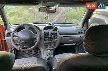 Хэтчбек Renault Clio 1999 в 