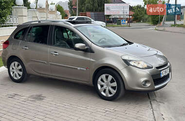 Универсал Renault Clio 2010 в 