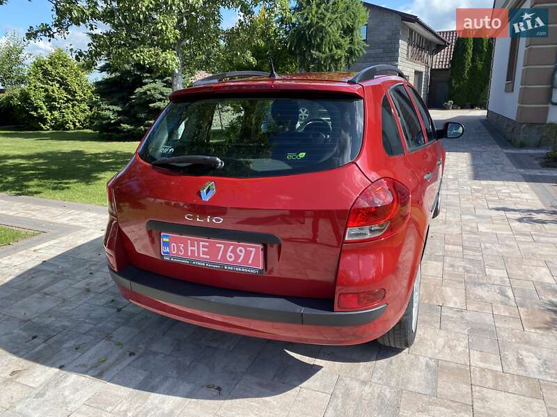Универсал Renault Clio 2009 в Дубно