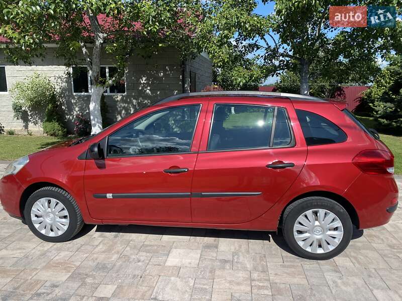 Универсал Renault Clio 2009 в Дубно