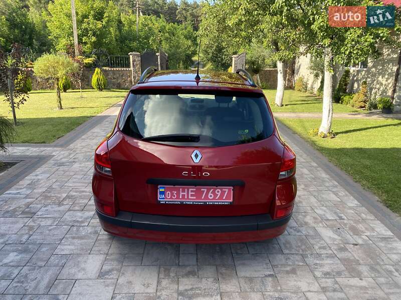 Универсал Renault Clio 2009 в Дубно