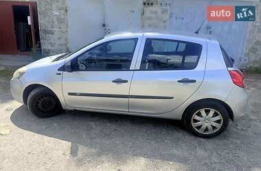 Хетчбек Renault Clio 2011 в Києві