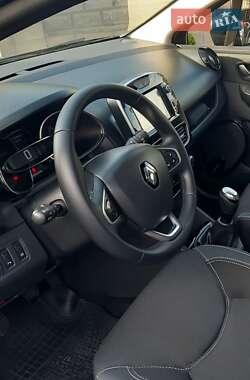 Хэтчбек Renault Clio 2016 в 