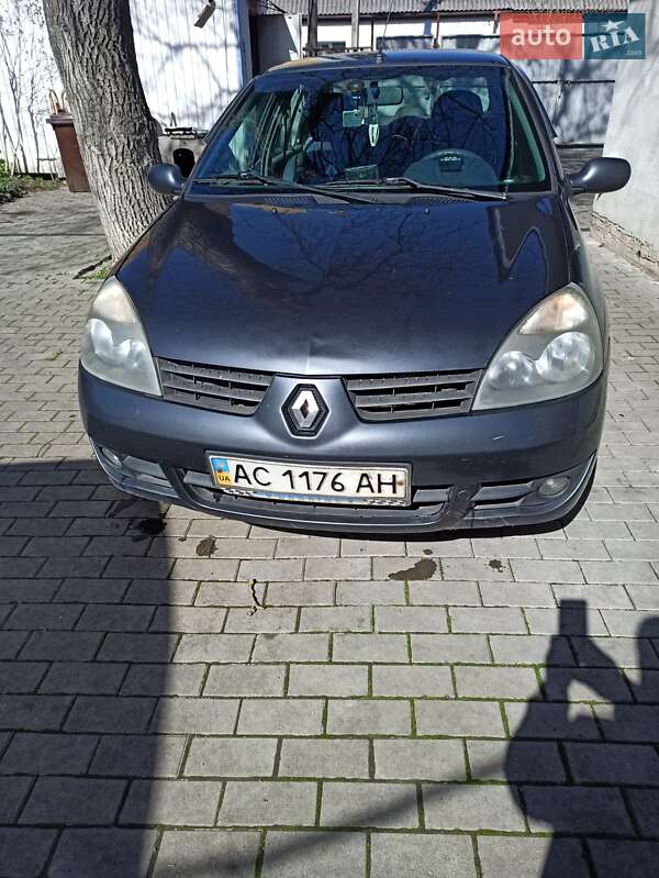 Седан Renault Clio 2008 в Луцке