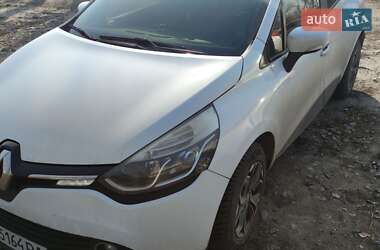 Хэтчбек Renault Clio 2015 в Днепре