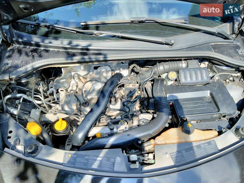 Универсал Renault Clio 2010 в Днепре
