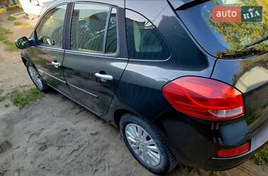 Универсал Renault Clio 2010 в 