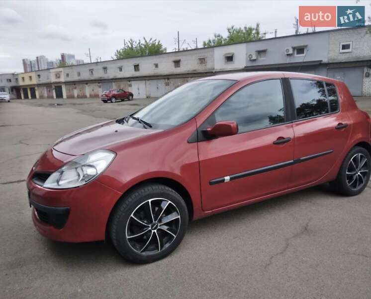 Renault Clio 2006