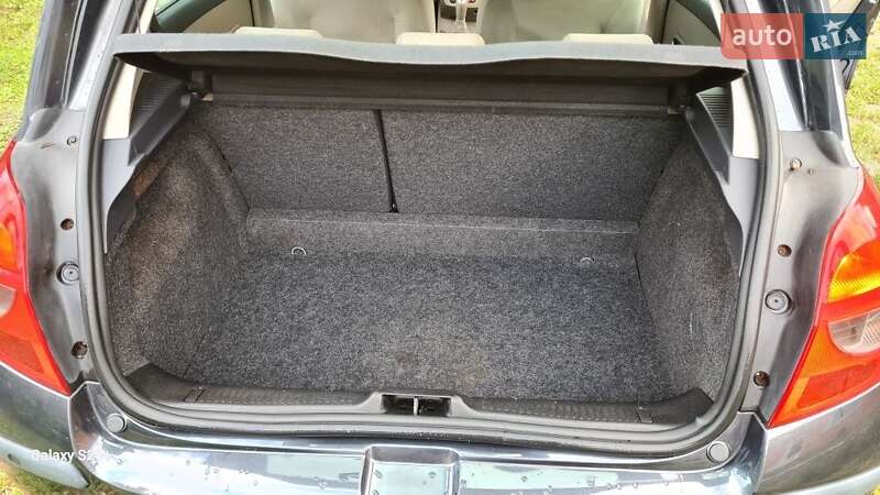Хэтчбек Renault Clio 2007 в Борисполе