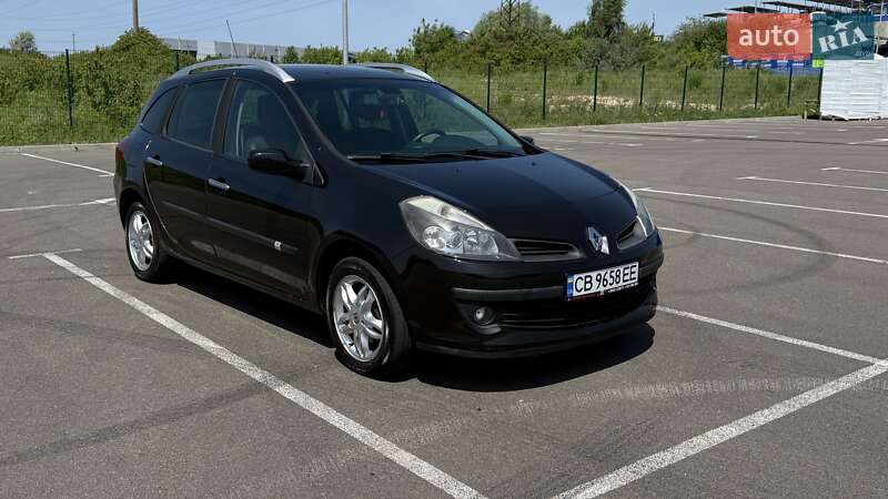 Универсал Renault Clio 2008 в Ровно