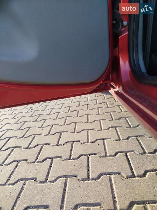 Седан Renault Clio 2007 в Броварах