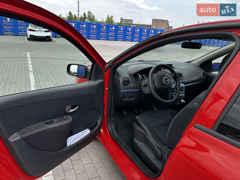Хэтчбек Renault Clio 2008 в Виннице фото 15 Хэтчбек Renault Clio 2008 в Виннице