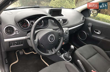 Универсал Renault Clio 2010 в 