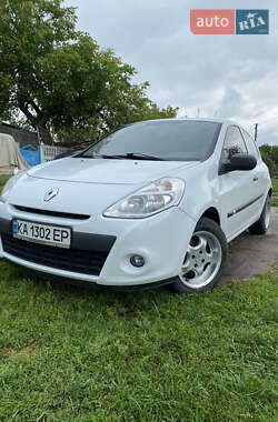 Хэтчбек Renault Clio 2012 в Сквире