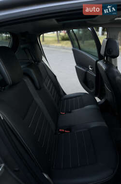 Хэтчбек Renault Clio 2012 в 