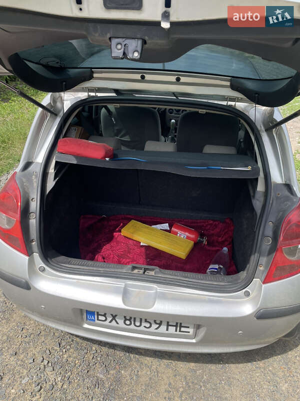 Хэтчбек Renault Clio 2007 в Ярмолинцах