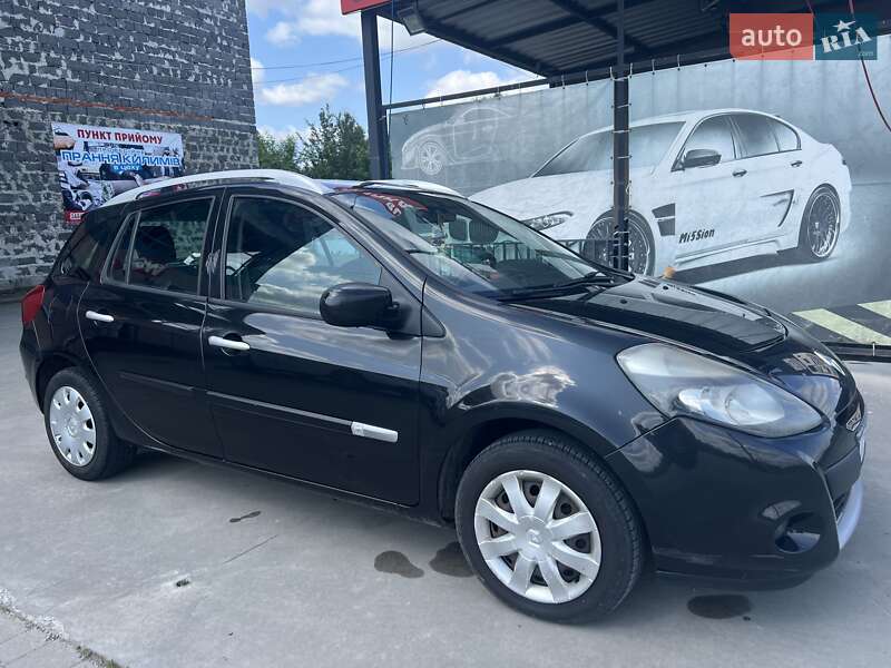 Универсал Renault Clio 2012 в 