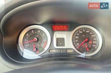 Хэтчбек Renault Clio 2007 в 