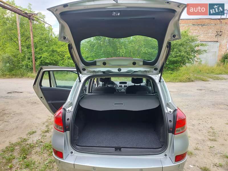 Універсал Renault Clio 2010 в Рівному