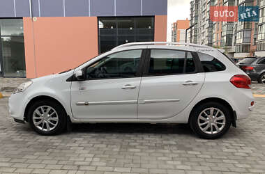 Универсал Renault Clio 2010 в 