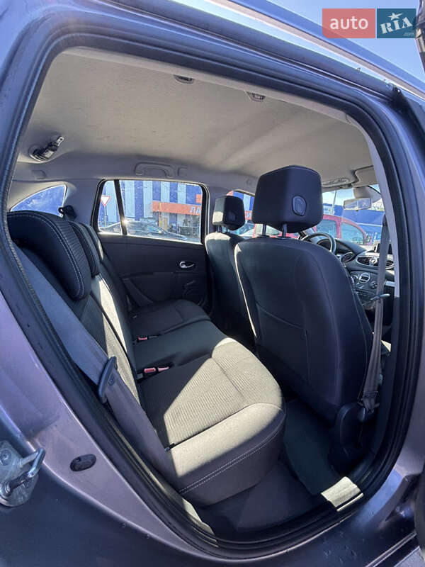 Хетчбек Renault Clio 2010 в Калуші