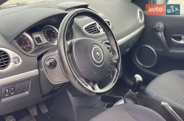 Универсал Renault Clio 2007 в 