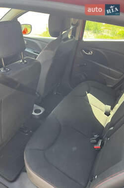 Хэтчбек Renault Clio 2016 в 