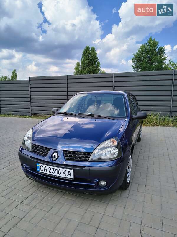 Хэтчбек Renault Clio 2003 в Черкассах фото 2 Хэтчбек Renault Clio 2003 в Черкассах