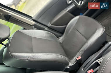Хэтчбек Renault Clio 2007 в 
