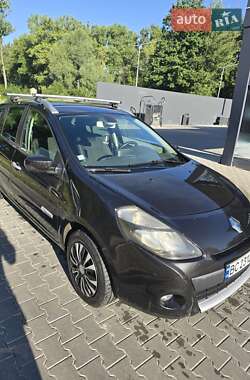 Универсал Renault Clio 2011 в 