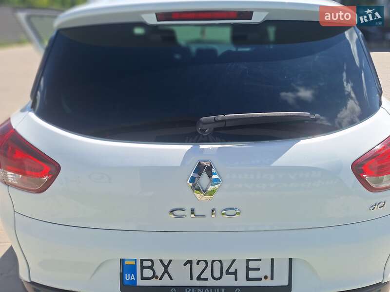 Универсал Renault Clio 2015 в Ирпене