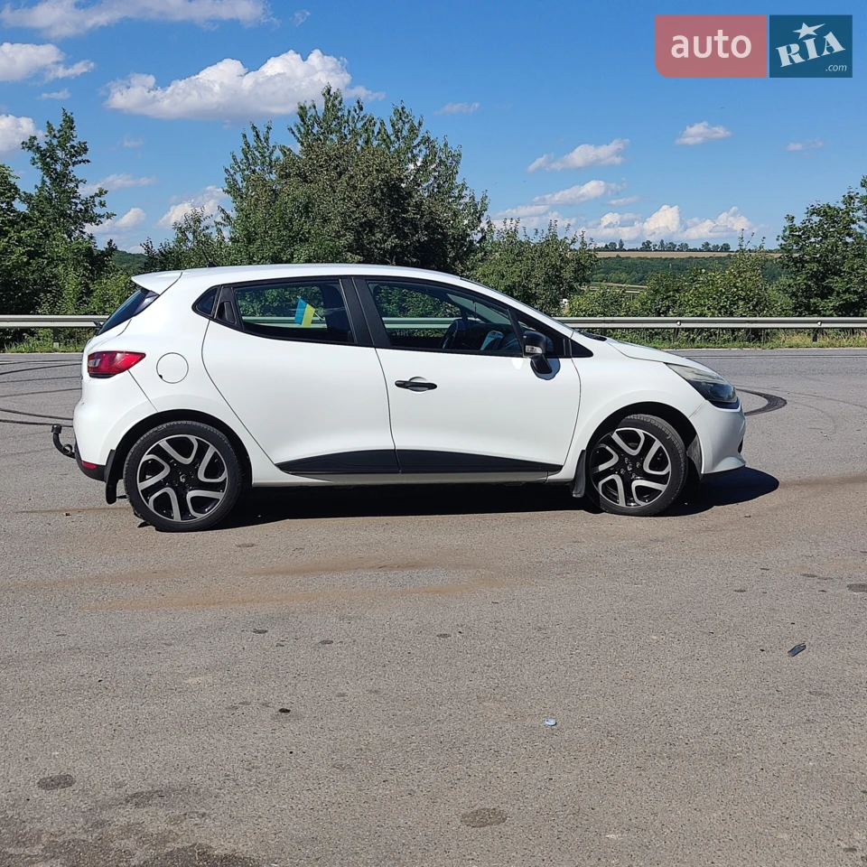 2016 Renault Clio - мініатюра 18