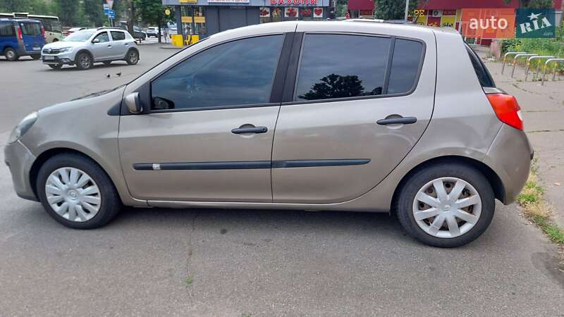 Хетчбек Renault Clio 2009 в Києві