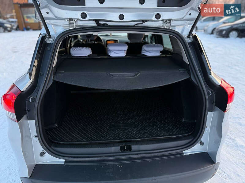 Универсал Renault Clio 2016 в Полтаве фото 3 Универсал Renault Clio 2016 в Полтаве