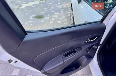 Хэтчбек Renault Clio 2014 в 