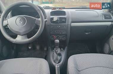 Хэтчбек Renault Clio 2008 в 