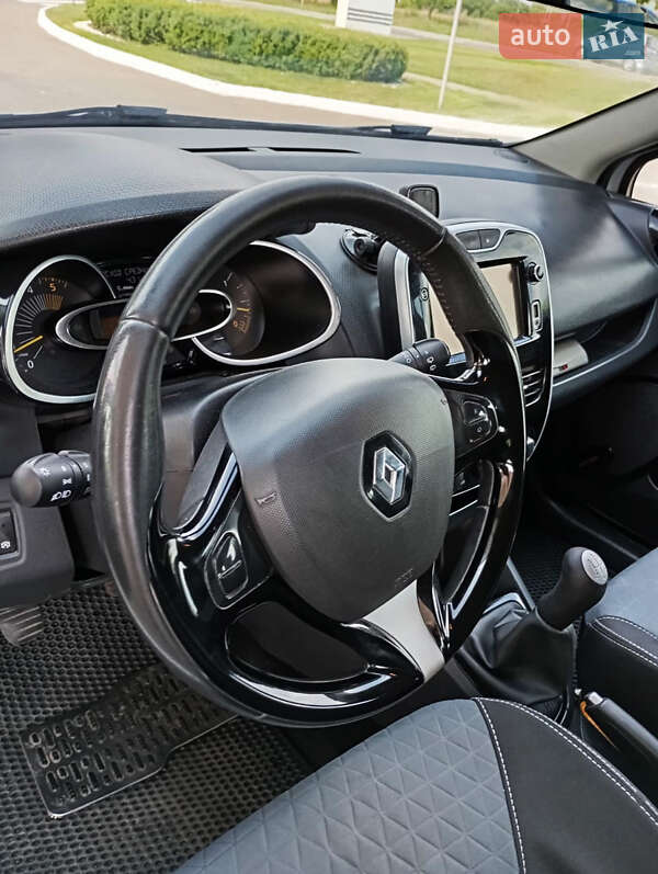 Универсал Renault Clio 2015 в Одессе