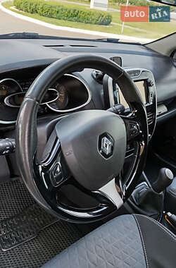 Универсал Renault Clio 2015 в 