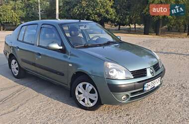 Седан Renault Clio 2005 в 