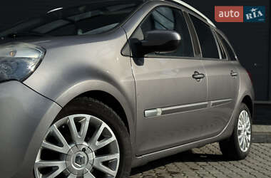Универсал Renault Clio 2009 в 