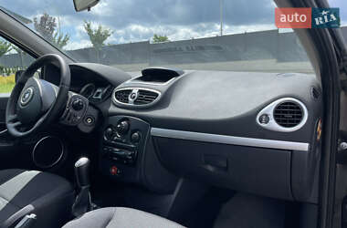 Хэтчбек Renault Clio 2008 в 