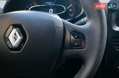 Хетчбек Renault Clio 2013 в 