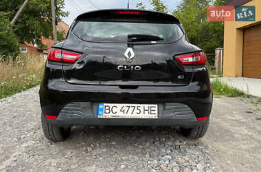 Хэтчбек Renault Clio 2012 в 