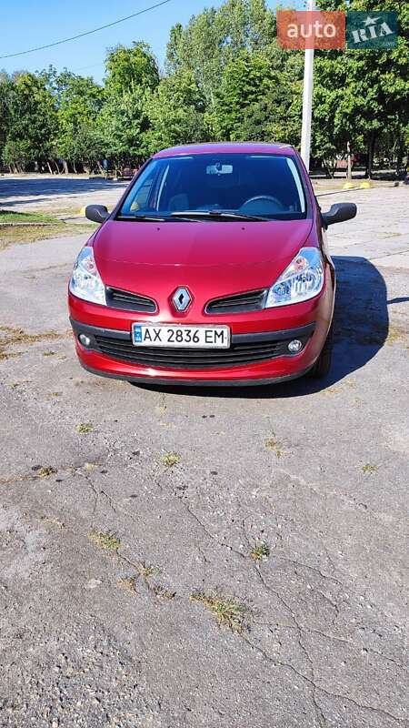 Хэтчбек Renault Clio 2007 в Харькове фото 6 Хэтчбек Renault Clio 2007 в Харькове