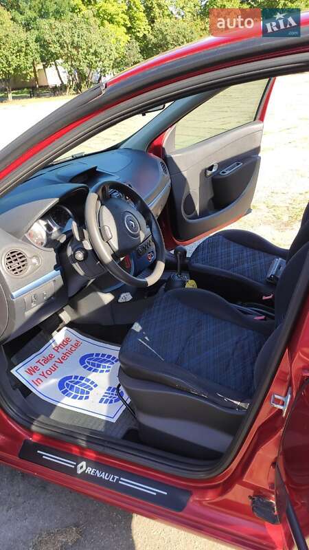 Хэтчбек Renault Clio 2007 в Харькове фото 10 Хэтчбек Renault Clio 2007 в Харькове