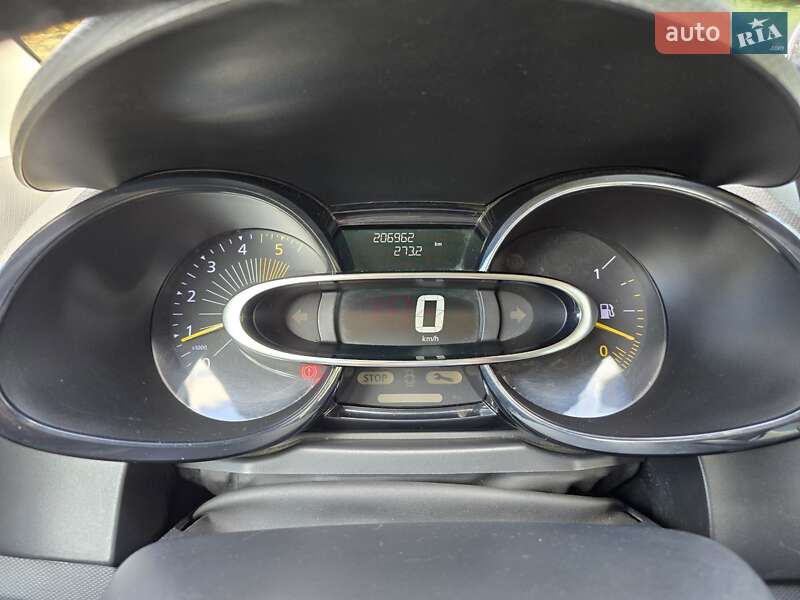 Универсал Renault Clio 2015 в Киеве
