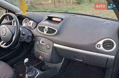 Универсал Renault Clio 2007 в 