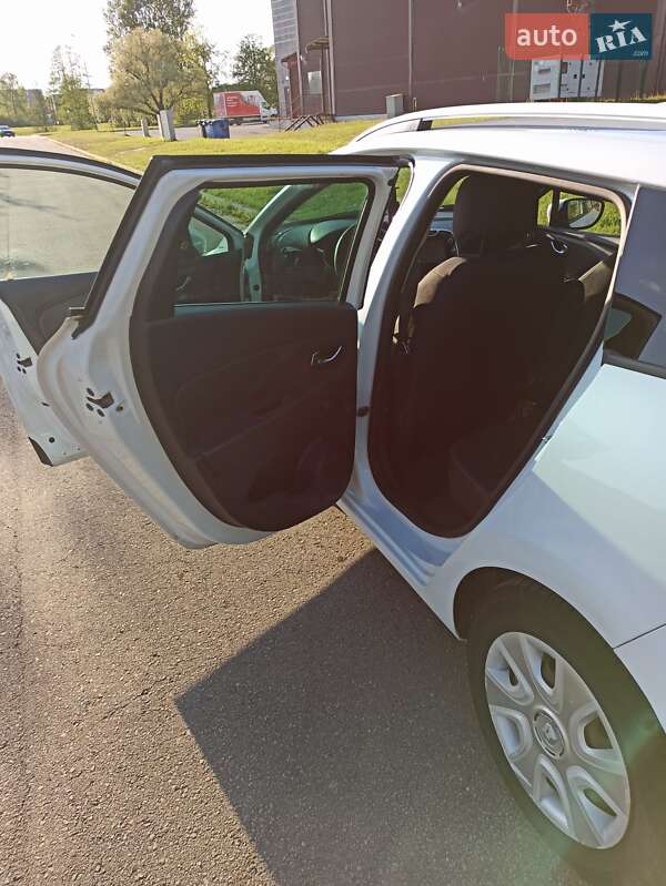 Универсал Renault Clio 2015 в Херсоне